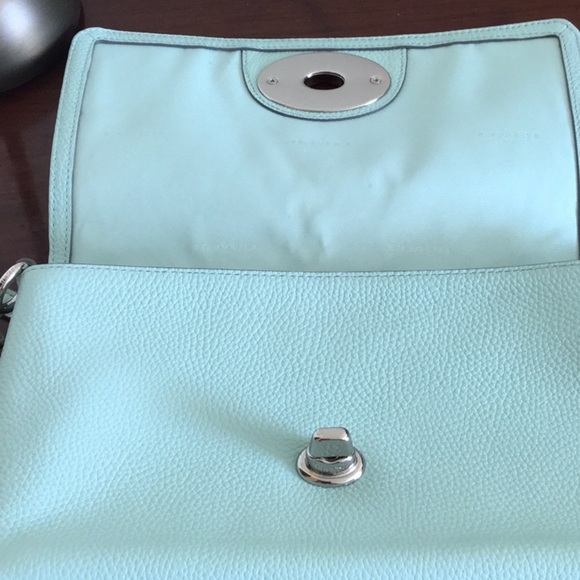 Coach Seaglass (Light green) Pebbled Leather Crosstown Crossbody 53083 $350 - Picture 4 of 7